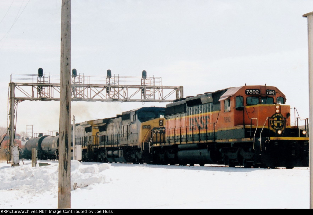 BNSF 7892 West